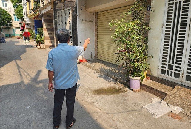 14-1776169681-ba-trum-duong-day-vu-khi-quan-dung-an-than-duoi-mac-cong-nhan-hang-xom-khen-hoa-dong-vui-ve