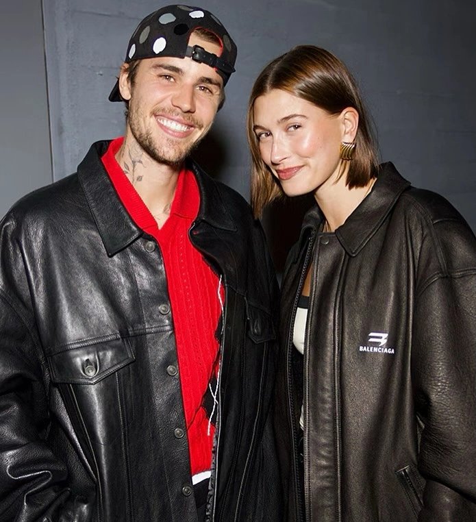 15-1776213403-justin-bieber-va-hailey-khi-su-binh-yen-chien-thang-nhung-on-ao-qua-khu