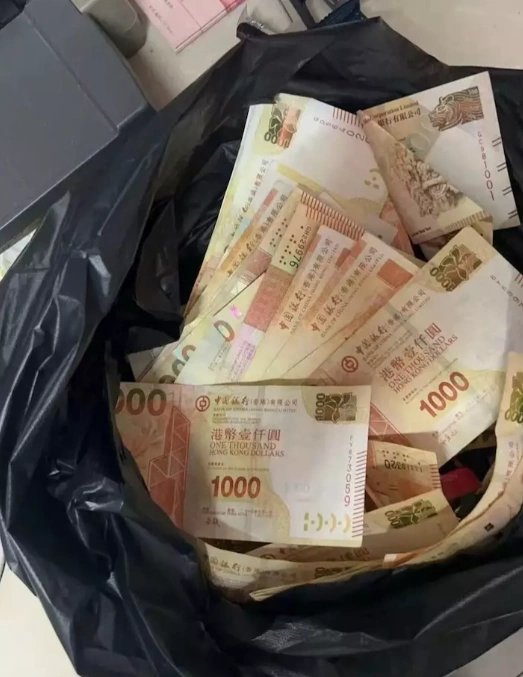 15-1776224188-iran-tan-dung-lenh-ngung-ban-de-khoi-phuc-kho-vu-khi-ngam