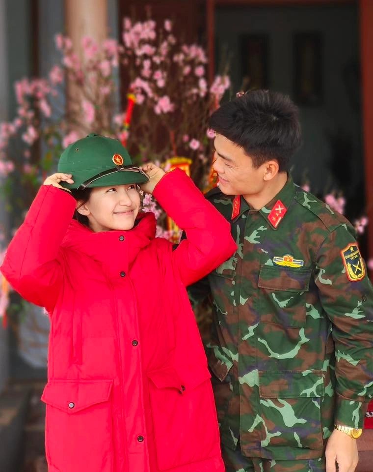 15-1776264310-hoa-minzy-gay-xon-xao-khi-rao-ban-gap-can-ho-4-ty-sau-man-tra-no-van-toan-su-that-phia-sau-la-gi