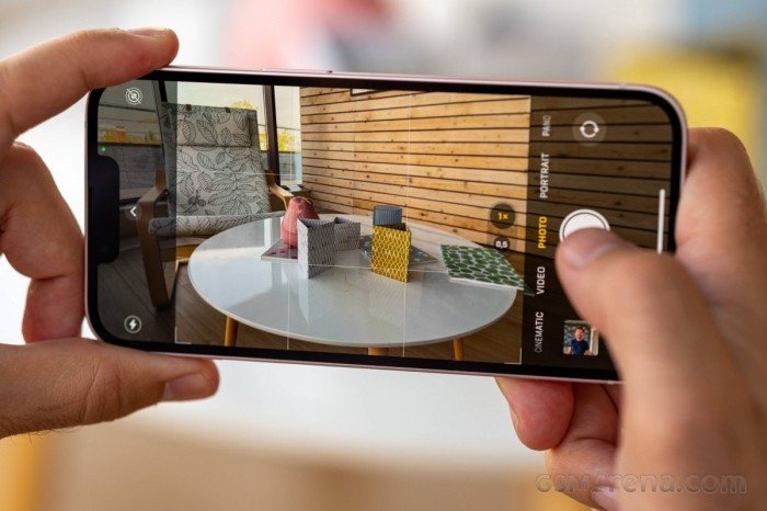 16-1776322338-day-la-chiec-iphone-fullbox-re-nhat-viet-nam-hien-nay-chua-den-12-trieu-dung-co-ban-ngon-chang-kem-iphone-17e