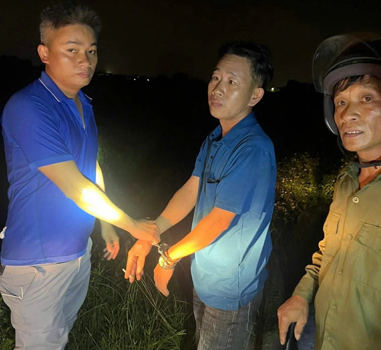 17-1776385312-bi-kich-ngay-doan-tu-vua-tu-nuoc-ngoai-ve-tham-que-nguoi-phu-nu-bi-chong-cu-doat-mang