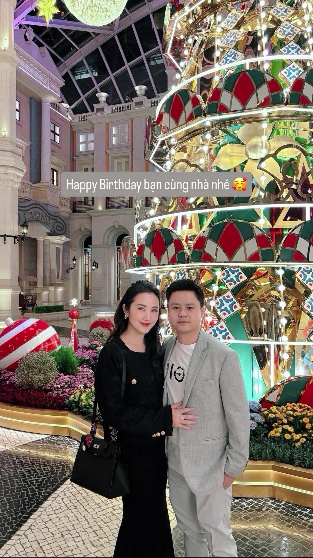 17-1776437829-tu-ong-trum-sieu-xe-den-cu-bat-tay-voi-pickleball-he-lo-de-che-the-thao-cua-thieu-gia-phan-thanh