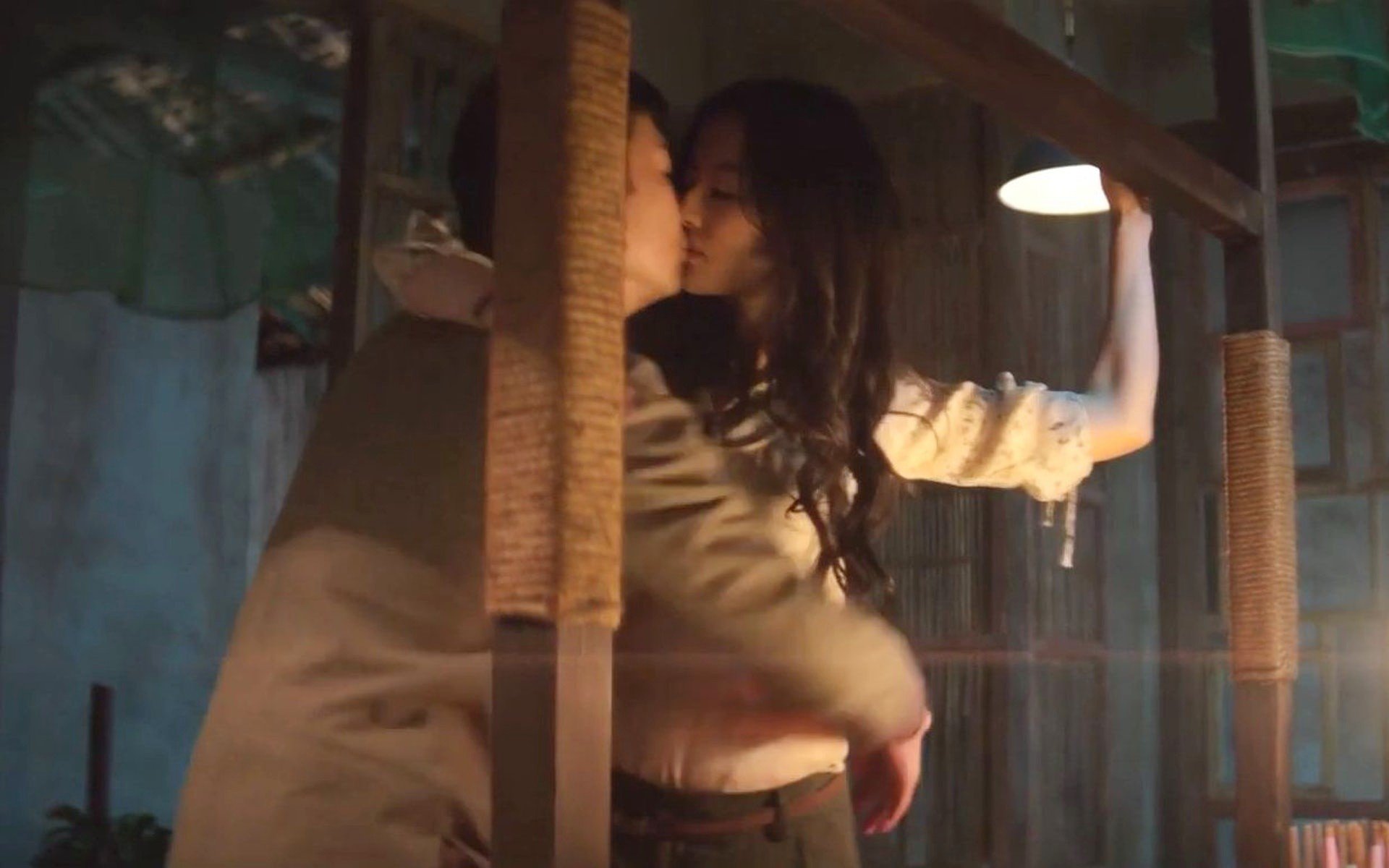 18-1776502470-luu-diec-phi-va-hanh-trinh-thoat-mac-than-tien-ty-ty