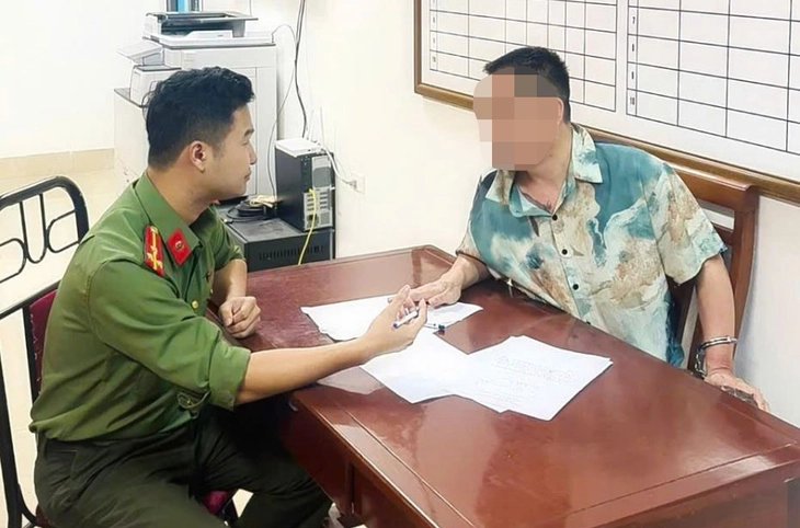 19-1776554472-no-sung-sau-va-cham-giao-thong-nghi-pham-nguoi-nuoc-ngoai-bi-bat-khi-dang-thao-chay