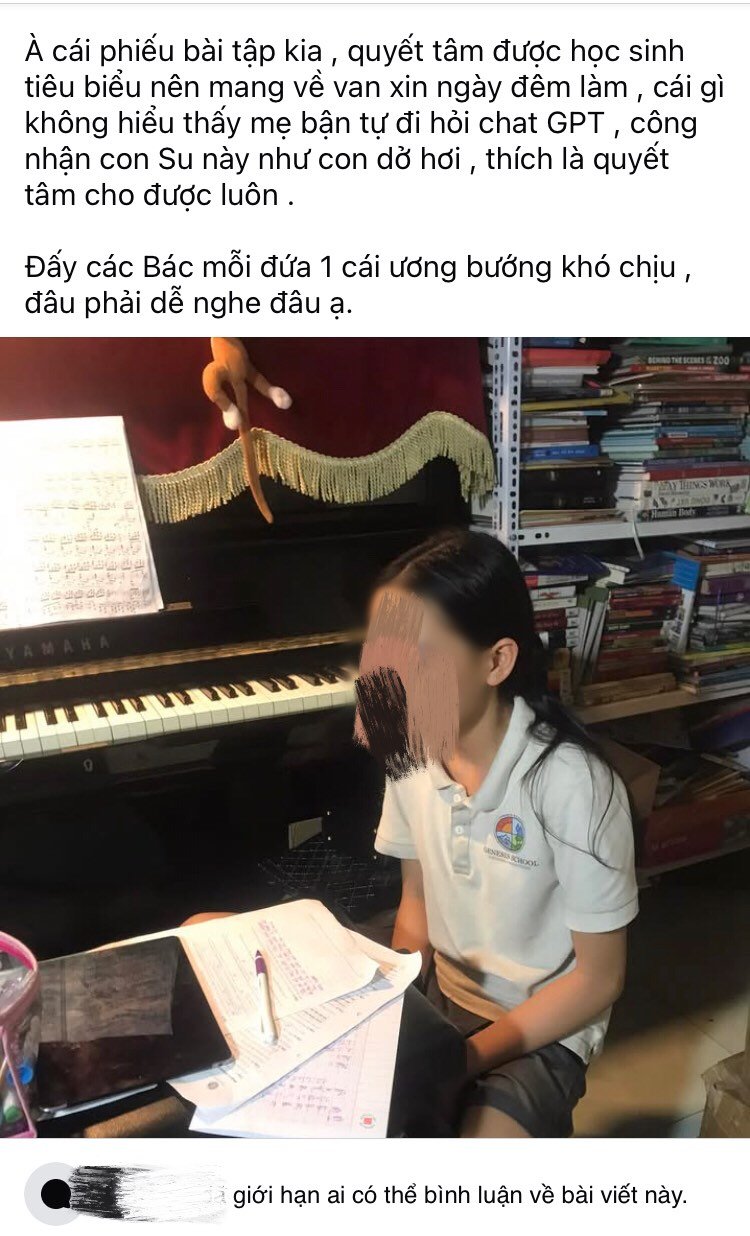 19-1776564986-tranh-cai-cach-xu-ly-cua-nguoi-me-khi-thay-con-dan-len-ban-cho-ban