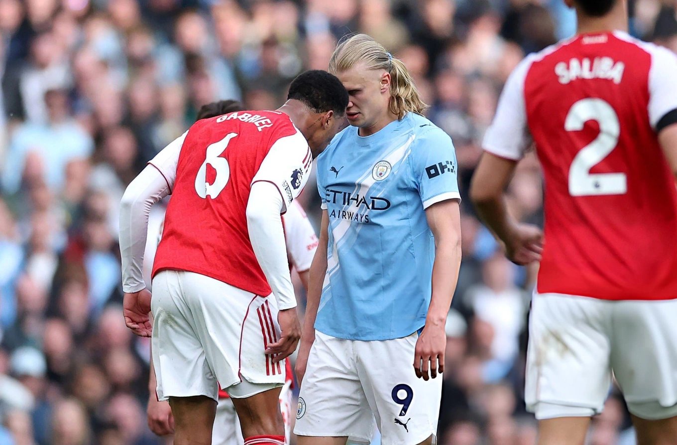 20-1776640474-man-city-ha-arsenal-tai-etihad-cuoc-dua-vo-dich-them-nong