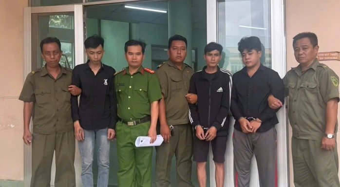 20-1776684146-kcn-song-than-nao-loan-vi-man-truy-duoi-bang-ma-tau-cua-nhom-thanh-nien