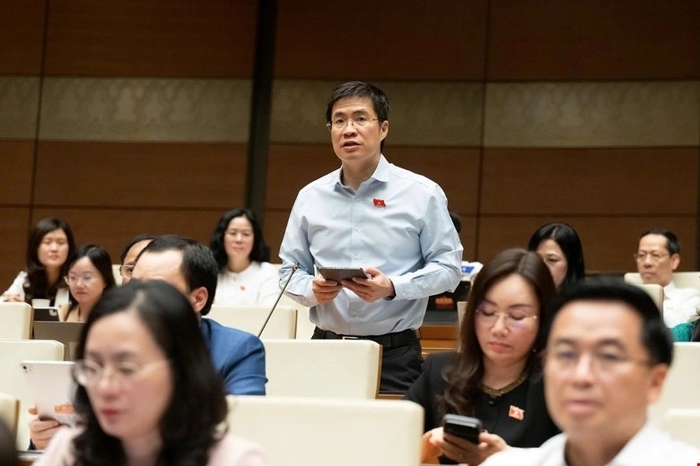 20-1776702280-1-truong-phong-o-xa-co-the-phai-xu-ly-cong-viec-tuong-duong-voi-6-7-so-che-do-van-thua-xa-cap-tinh