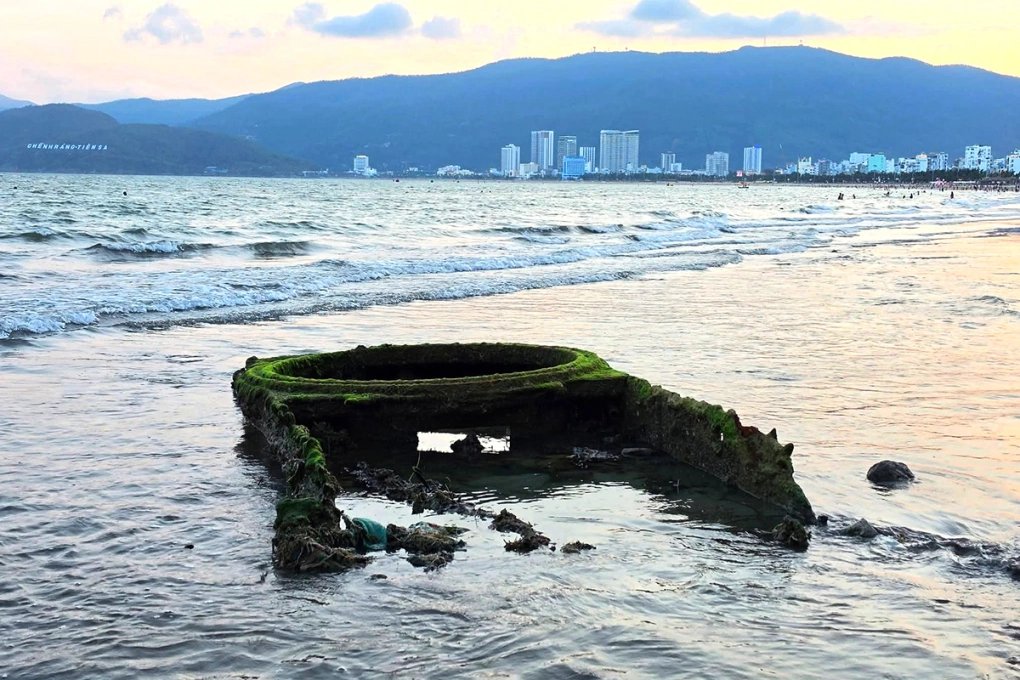 21-1776766257-thuc-hu-vat-the-la-nghi-xac-xe-tang-m41-troi-len-bai-bien-quy-nhon