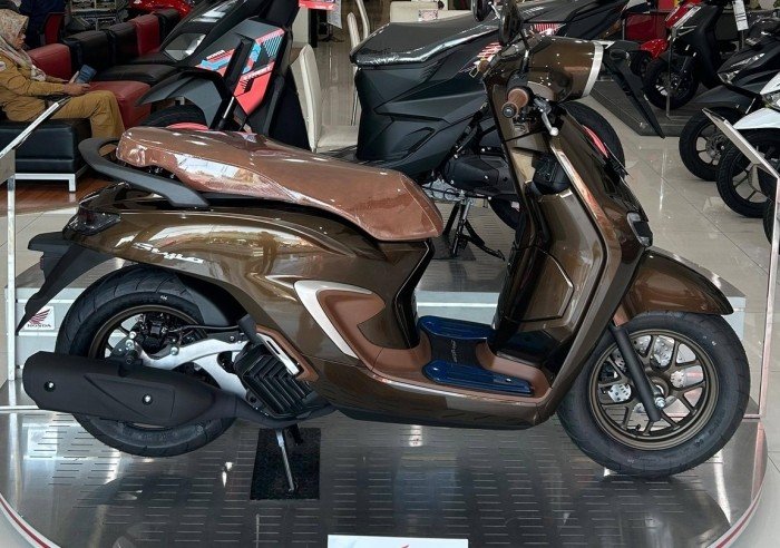 Honda-Stylo-160-2