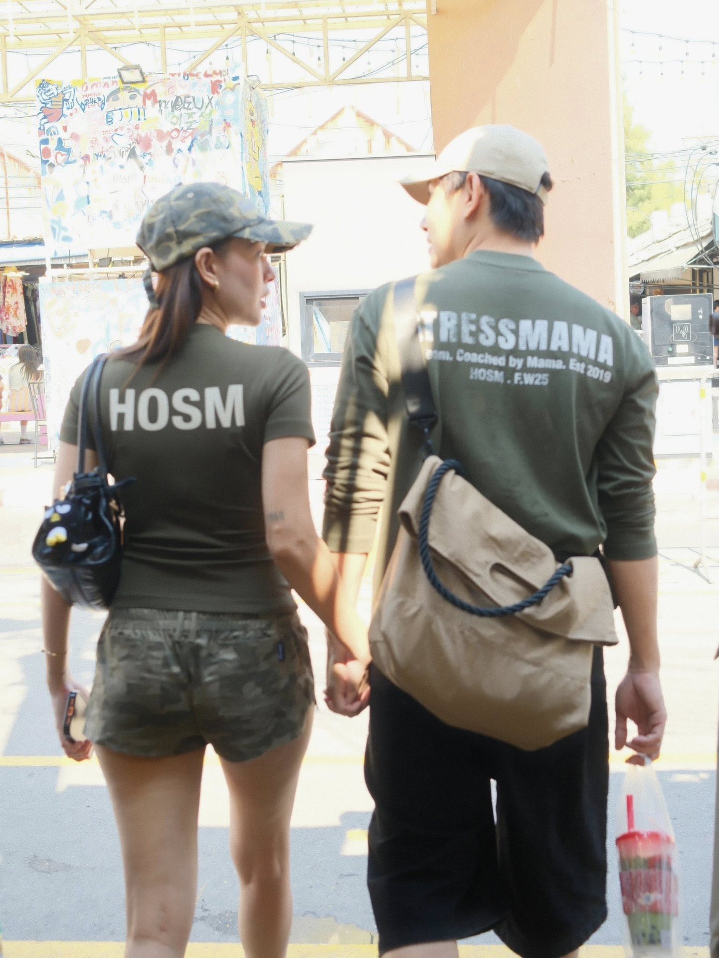 23-1776907394-tu-hao-the-face-bat-ngo-cong-khai-hen-ho-dien-vien-quynh-ly