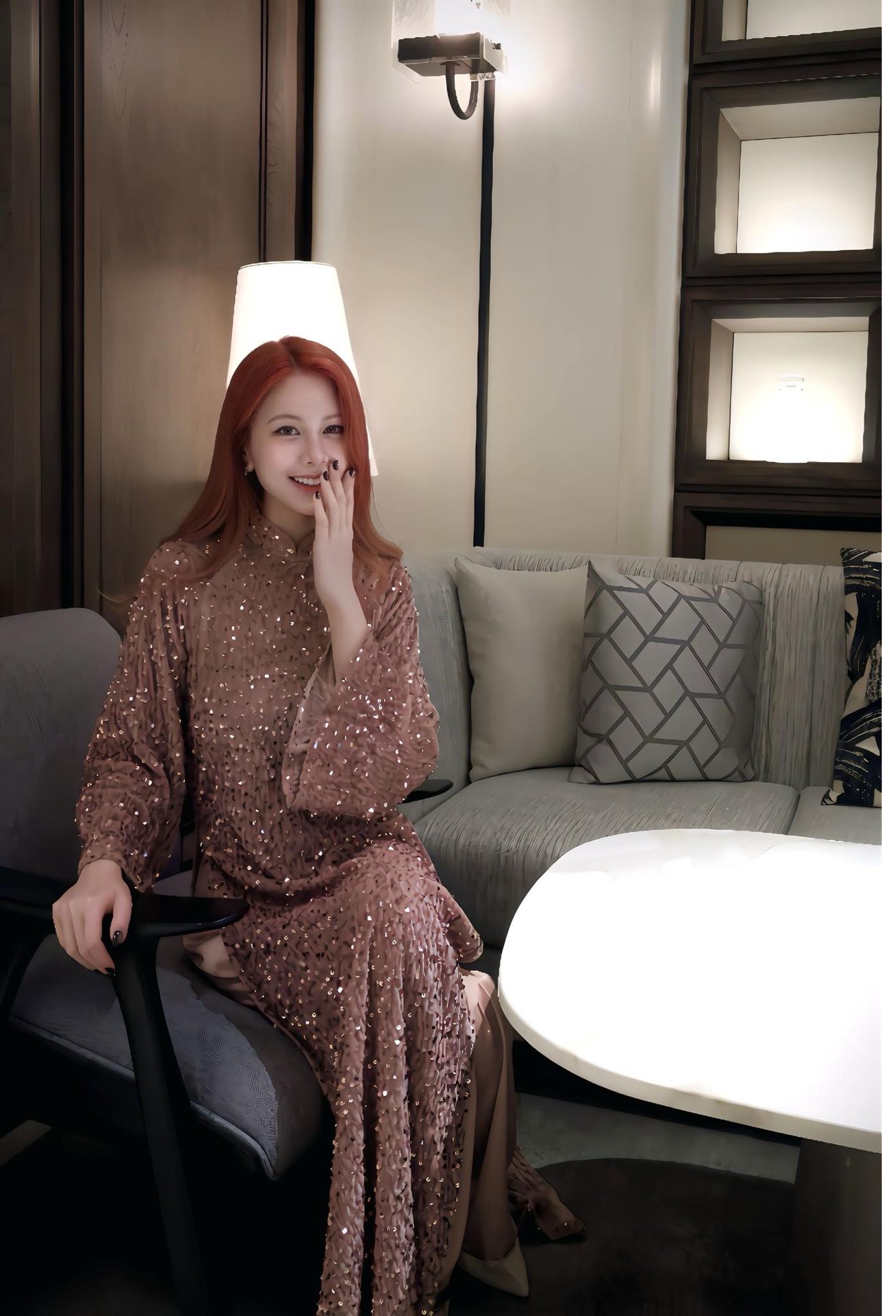 23-1776916845-danh-tinh-tinh-tin-don-kem-24-tuoi-cua-johnny-tri-nguyen-la-nu-than-piano-tung-khien-bao-trung-tram-tro