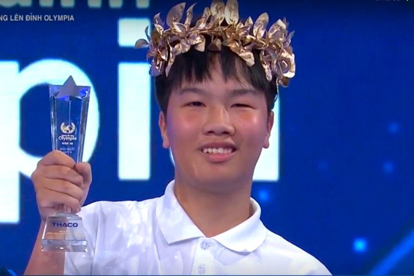 26-1777192253-nam-sinh-phu-tho-gianh-ve-vao-chung-ket-nam-olympia-sau-cuoc-thi-quy-nghet-tho