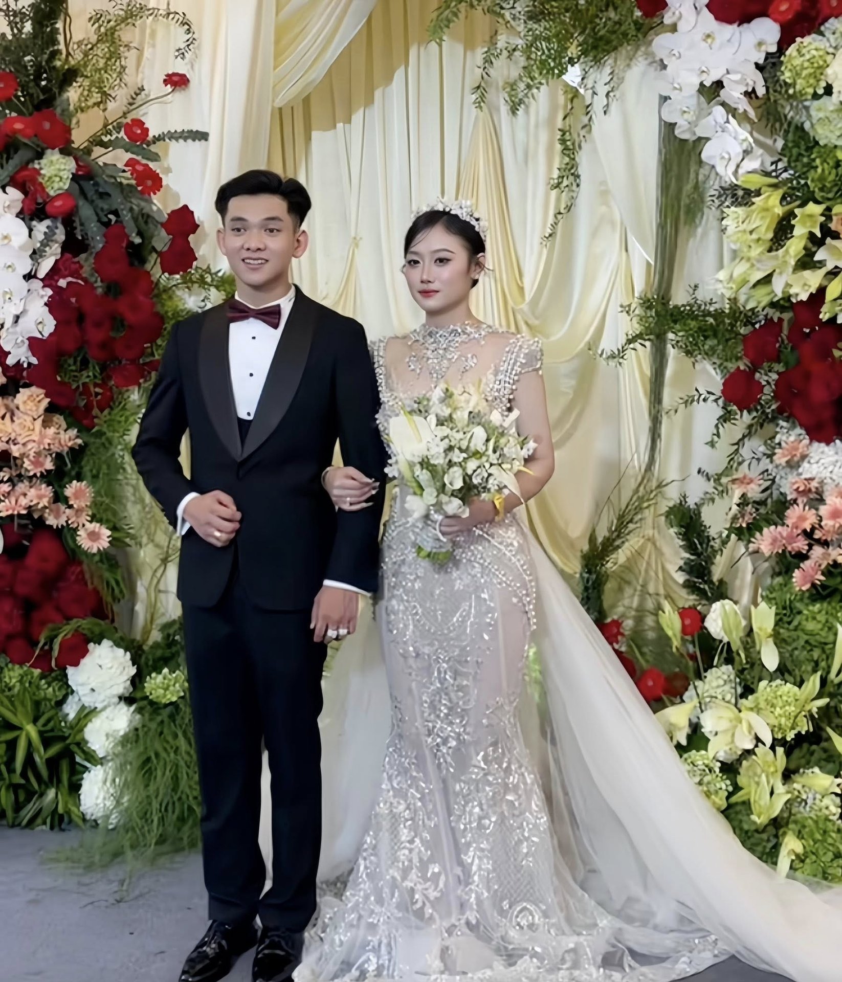 27-1777294872-co-dau-tay-ninh-xac-nhan-chia-tay-chong-campuchia-sau-dam-cuoi-ram-ro-voi-cua-hoi-mon-35-ty-dong