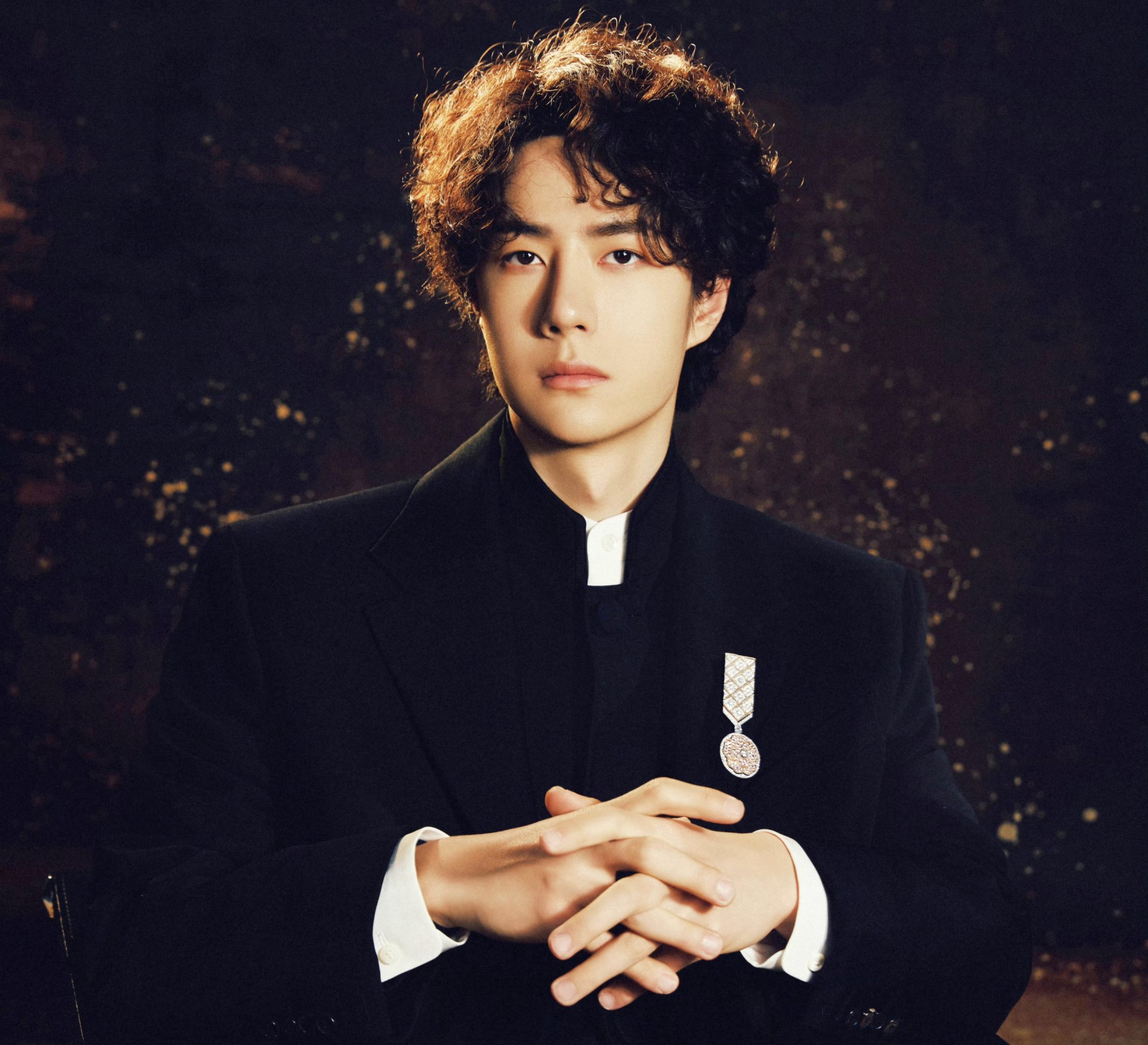 29-1777433511-trung-quoc-chi-nghin-ty-lam-lai-tay-du-ky-nghi-van-vuong-nhat-bac-vao-vai-duong-tang