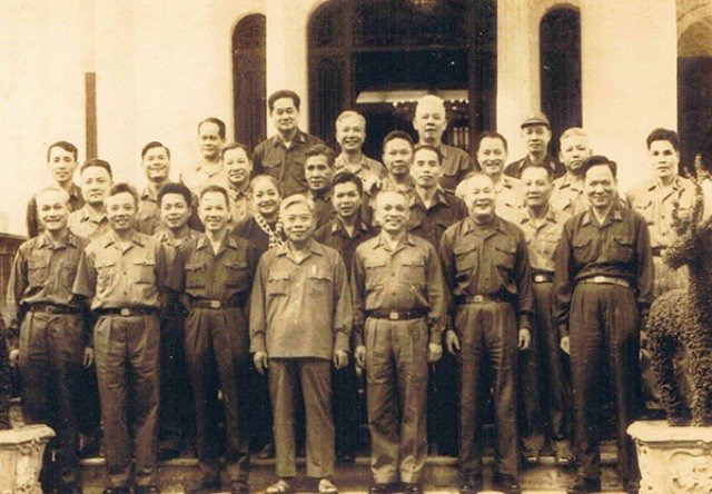 07113de3-6d6b-474d-b3ab-448f67138ef0