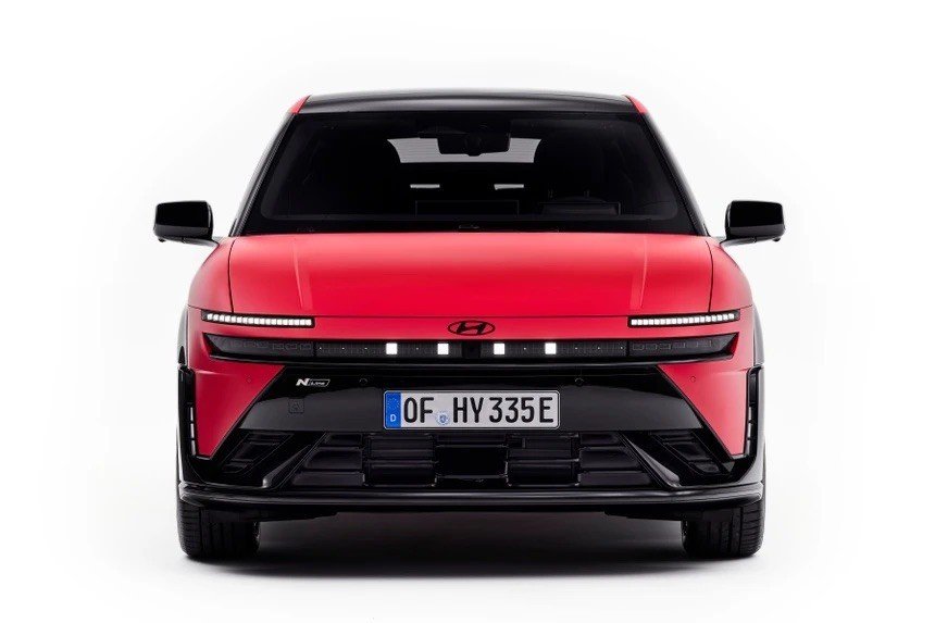29-1777446561-hyundai-ioniq-3-chinh-thuc-ra-mat-dinh-vi-la-mau-xe-dien-nang-dong-cho-gioi-tre