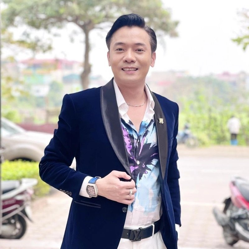 30-1777538191-dan-thu-khoa-vang-cua-dien-anh-viet-khi-thuc-luc-lan-at-danh-hieu-bang-cap