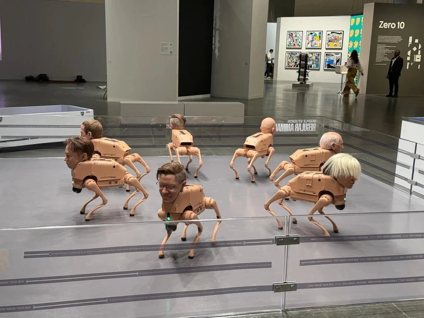 02-1777708252-dan-cho-robot-mang-mat-mark-zuckerberg-va-elon-musk-gay-nao-loan-bao-tang-duc