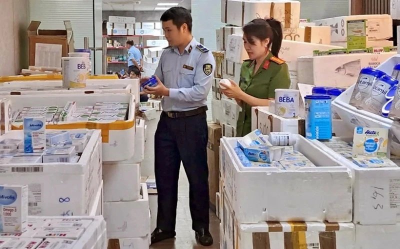 07-1778149048-truy-to-nhom-trum-san-xuat-hon-187000-hop-sua-gia-thu-loi-bat-chinh-hang-chuc-ty-dong