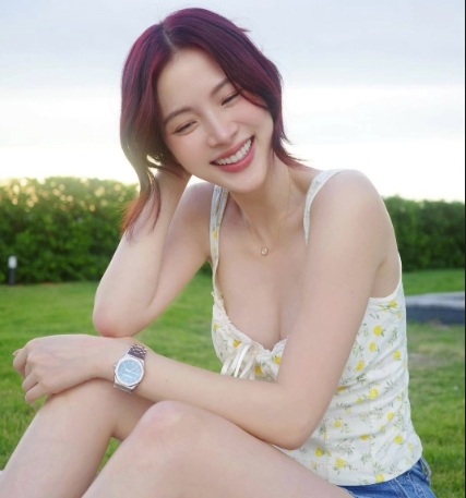15-1778809380-baifern-pimchanok-len-tieng-sau-lan-song-chi-trich-vi-dong-thai-lien-quan-scandal-cua-thieu-gia-singha