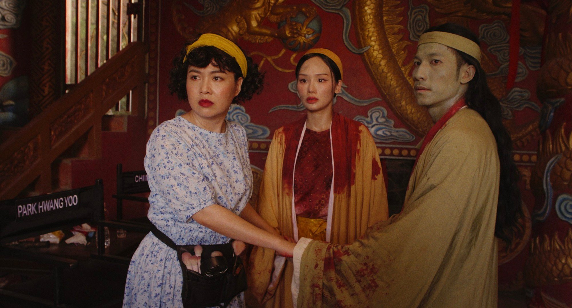 15-1778827294-cuc-dien-anh-phan-hoi-ve-so-phan-phim-dai-tiec-trang-mau-8-sau-khi-miu-le-khong-bi-khoi-to