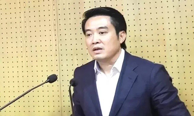 15-1778827571-ong-tran-anh-tuan-va-phan-van-trong-duoc-bo-nhiem-lam-tro-ly-thu-tuong