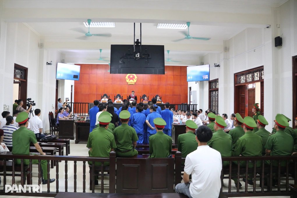 15-1778849716-bui-dinh-khanh-thua-nhan-an-tu-danh-cho-minh-la-dung-nguoi-dung-toi