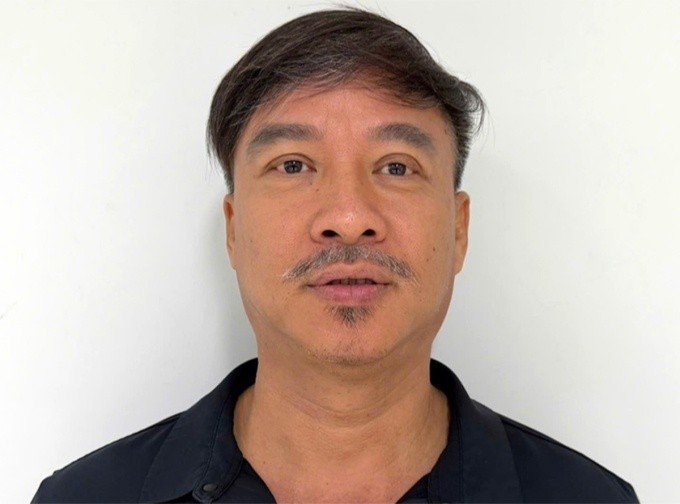16-1778913832-khoi-to-tong-giam-doc-bh-media-nguyen-hai-binh-va-ca-si-quang-lap