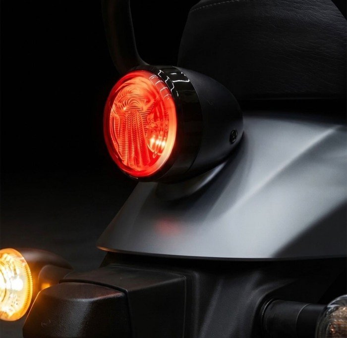 Suzuki-GN-160-4