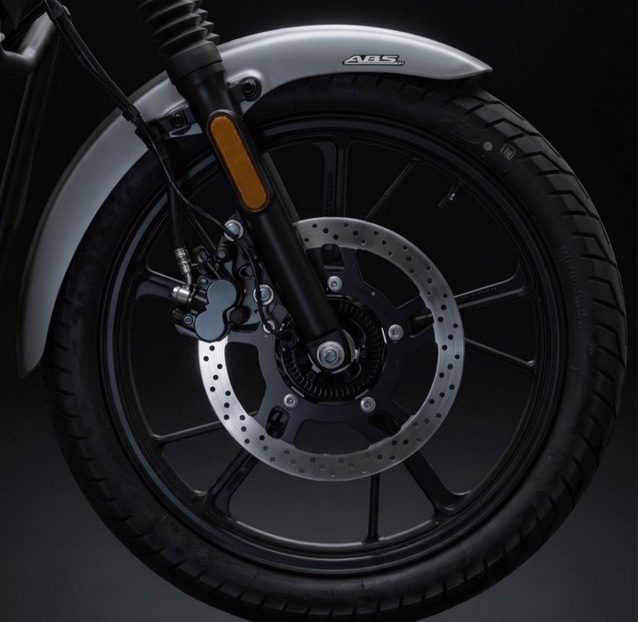 Suzuki-GN-160-3