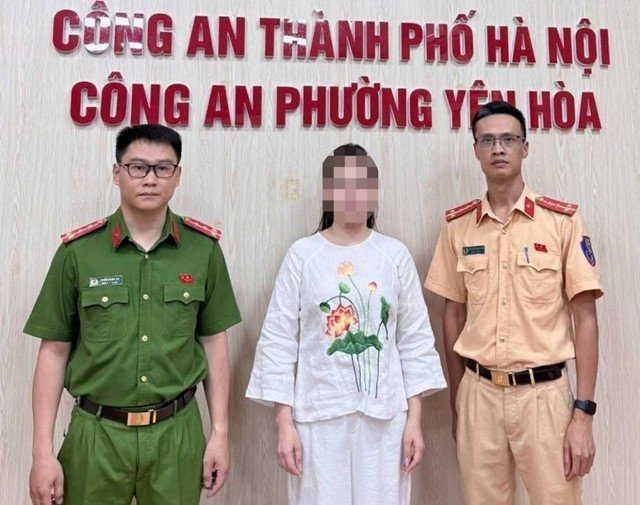 ngu_CC_9Bo_CC_9B_CC_80i_20phu_CC_A3_20nu_CC_9B_CC_83_20_C4_91a_CC_81nh_20la_CC_81i_20xe_20la_CC_80_20ai1
