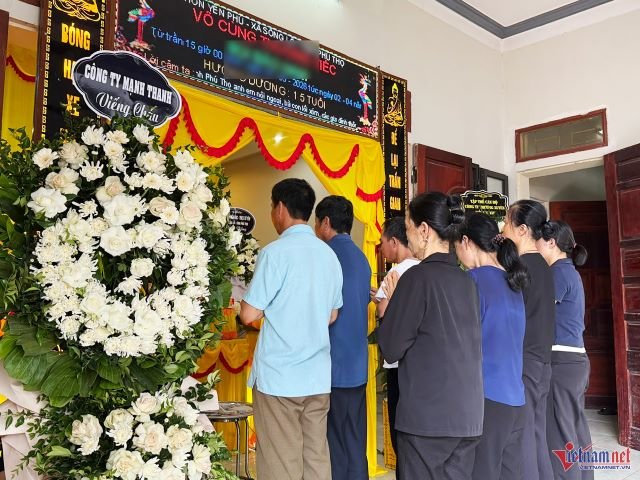 vu-5-hoc-sinh-duoi-nuoc