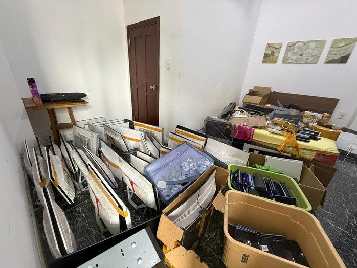 Công an TPHCM phát hiện 85 người nước ngòai nghi lừa đảo công nghệ cao - Ảnh 3.