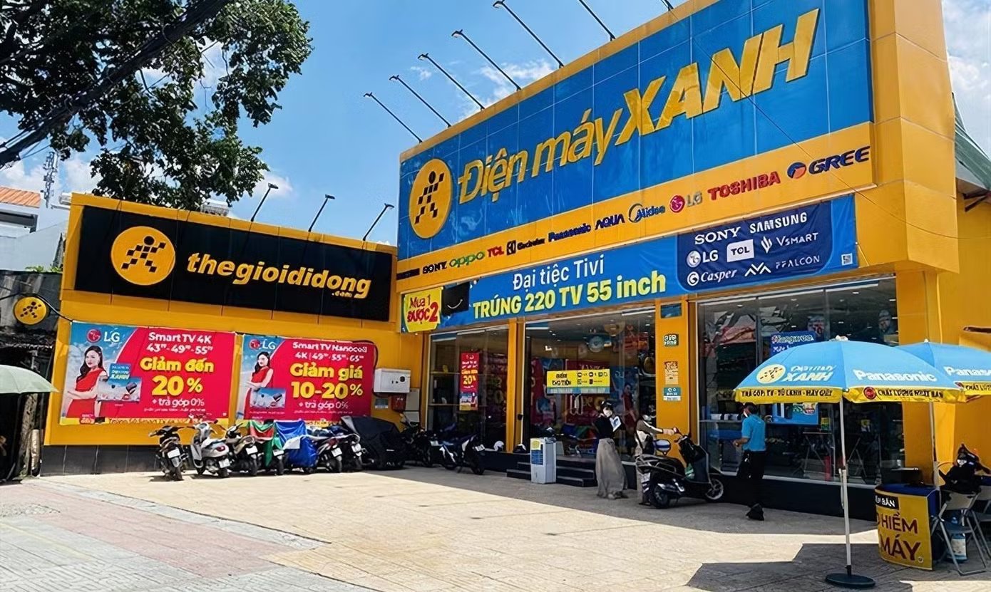 23-1779520405-thanh-vien-hdqt-the-gioi-di-dong-ban-sach-phan-lon-co-phieu-don-duong-cho-thuong-vu-ipo-39-ty-usd
