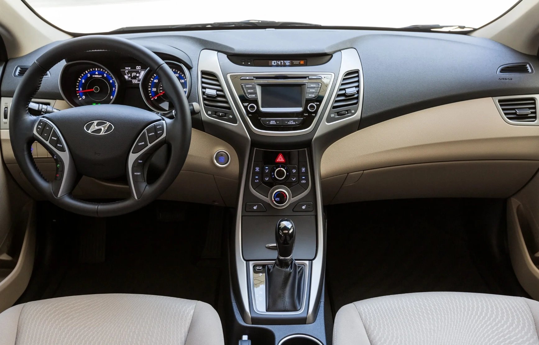 23-1779524190-hyundai-trieu-hoi-khan-cap-gan-425000-xe-do-loat-loi-nguy-hiem