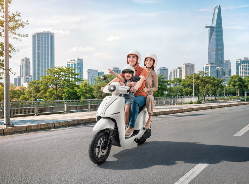 Dat Bike ERA: Xe điện gia đình dưới 30 triệu đồng 'đủ cân đời thực'