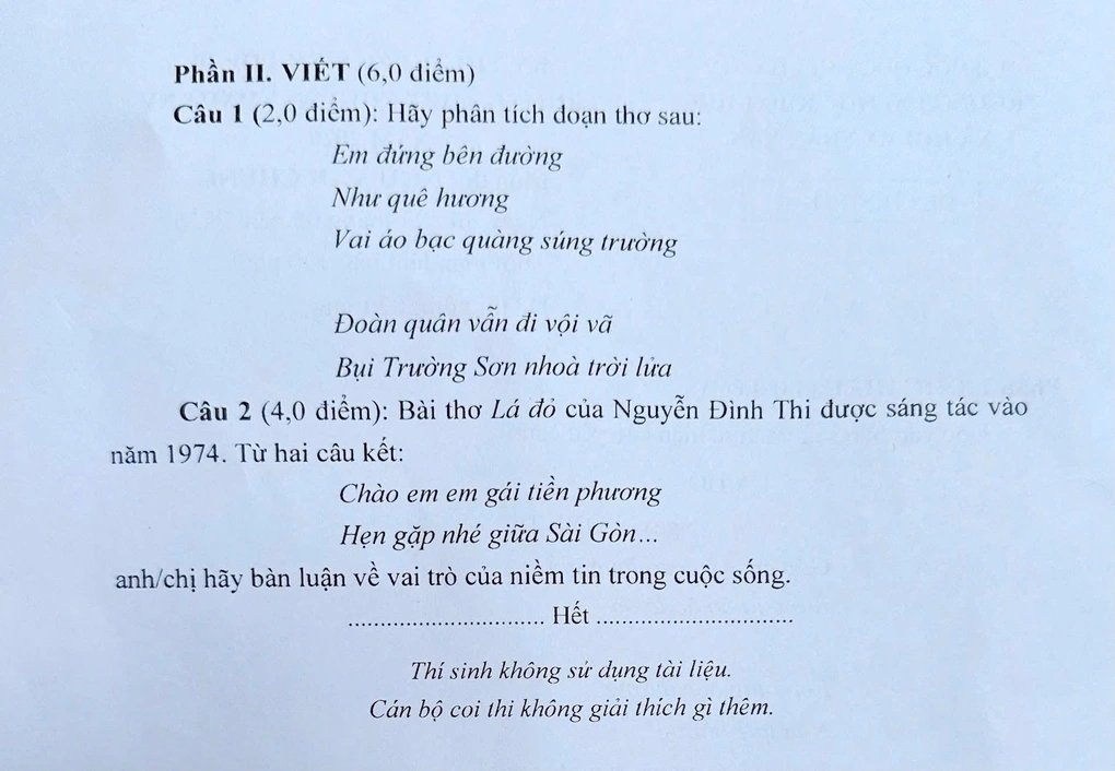 24-1779579168-tranh-cai-de-van-thi-vao-lop-10-bi-to-sai-kien-thuc-nen-tang-pham-quy-che-ngu-lieu