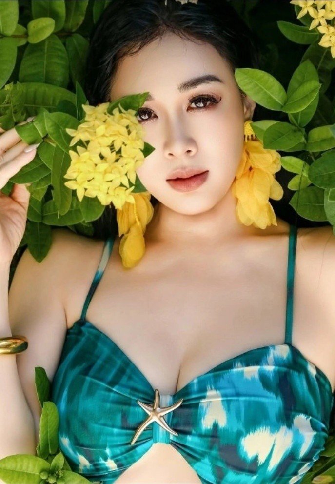 24-1779606351-chung-le-de-o-tuoi-55-van-quyen-ru-duoc-chong-tre-het-muc-yeu-chieu