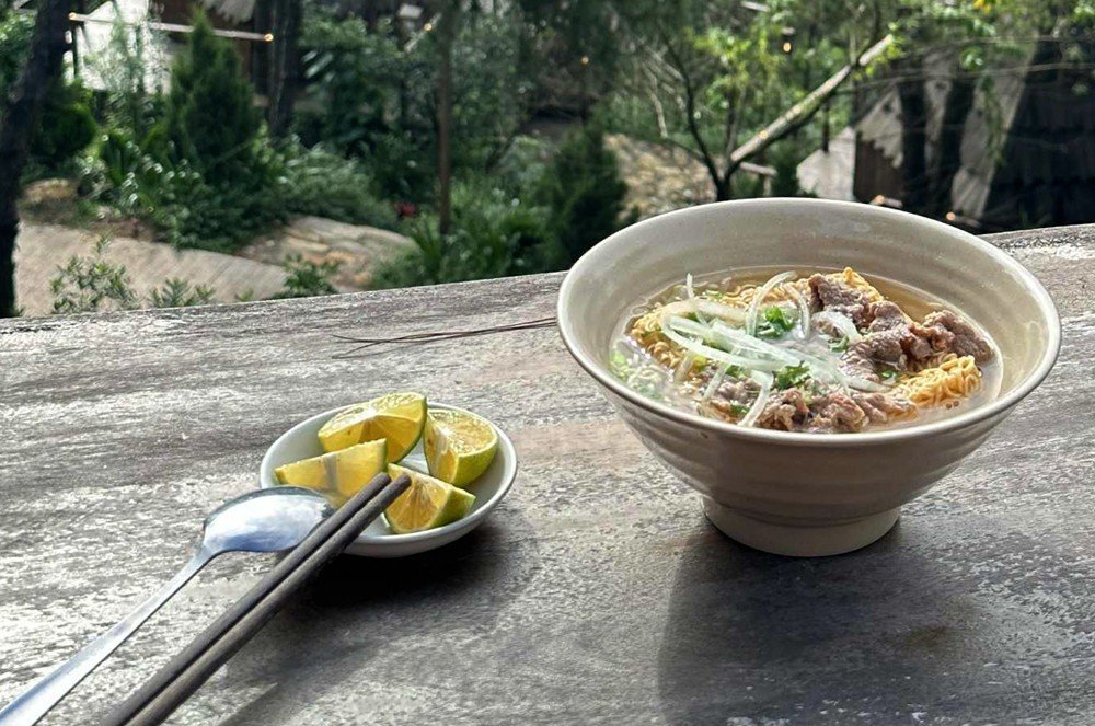 25-1779666416-nguoi-thich-an-my-voi-giam-trong-thoi-gian-dai-co-the-anh-huong-den-mach-mau-ra-sao