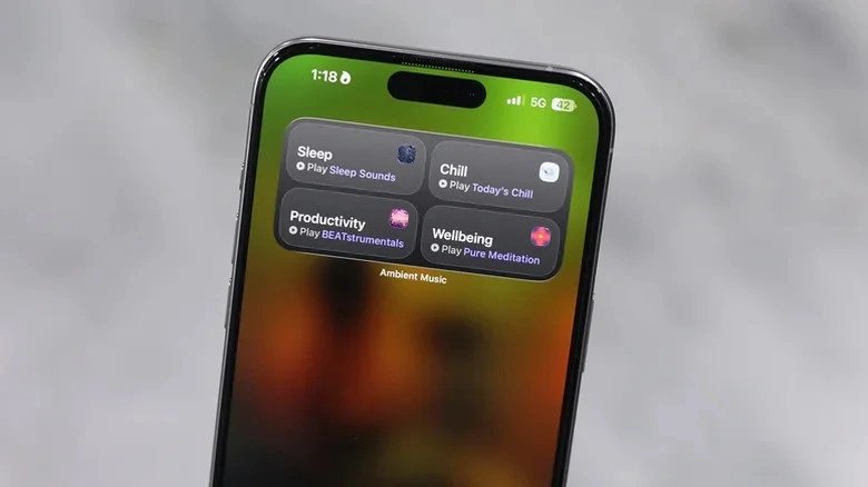 25-1779676814-loat-nang-cap-cuc-chat-tren-apple-carplay-tai-xe-khong-nen-bo-lo