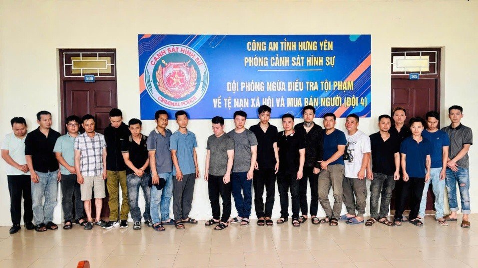 26-1779791430-triet-pha-duong-day-ca-do-bong-da-qua-mang-quy-mo-lon-khoi-to-29-doi-tuong