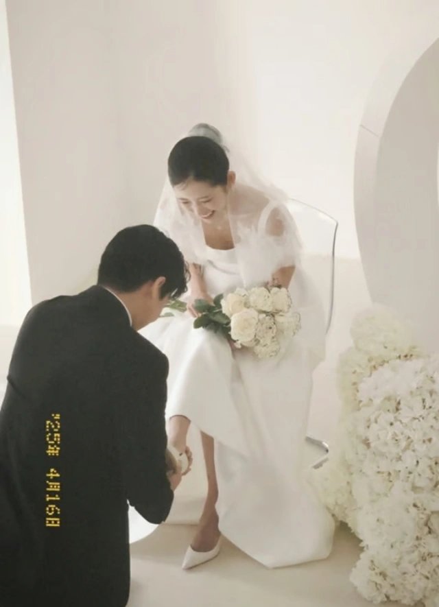 30-1780101905-vua-cuoi-1-tuan-da-cai-va-long-troi-lo-dat-con-gai-co-minh-tinh-choi-jin-sil-he-lo-su-that-hon-nhan