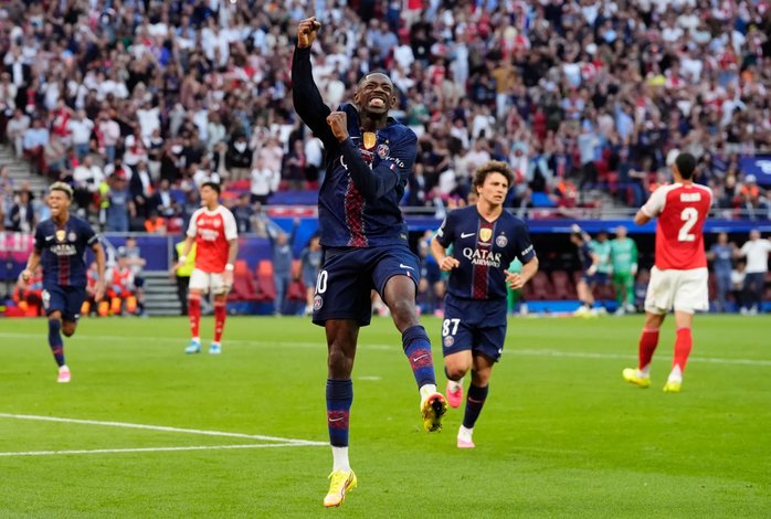 31-1780182874-ha-arsenal-tren-loat-dau-sung-psg-bao-ve-thanh-cong-ngai-vang-champions-league