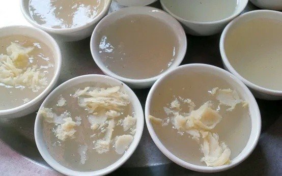 02-1780370137-4-loai-rau-cu-mua-he-duoc-vi-nhu-sam-quy-khong-chua-thuoc-tru-sau-danh-bay-met-moi-ngay-nang-nong