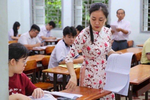đề 2s
