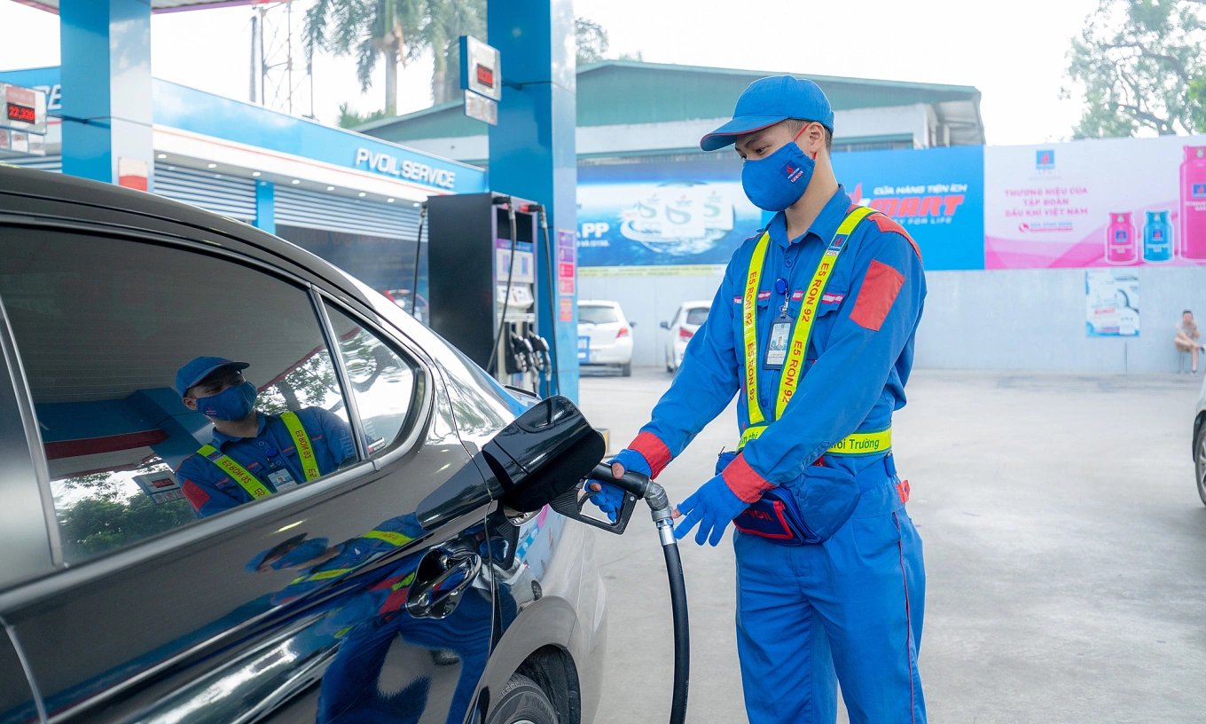 Xăng sinh học E10 được bán trên cả nước từ tháng 6/2026 - Báo VnExpress Kinh doanh