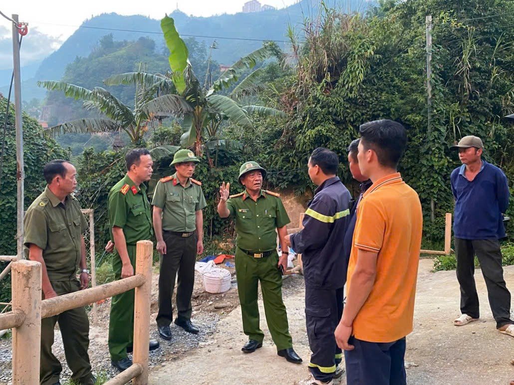 04-1780535389-lao-cai-khan-truong-tim-kiem-hai-nan-nhan-mat-tich-sau-cac-vu-duoi-nuoc-lien-tiep