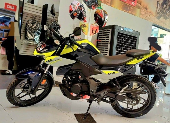 honda-cb125-hornet-6